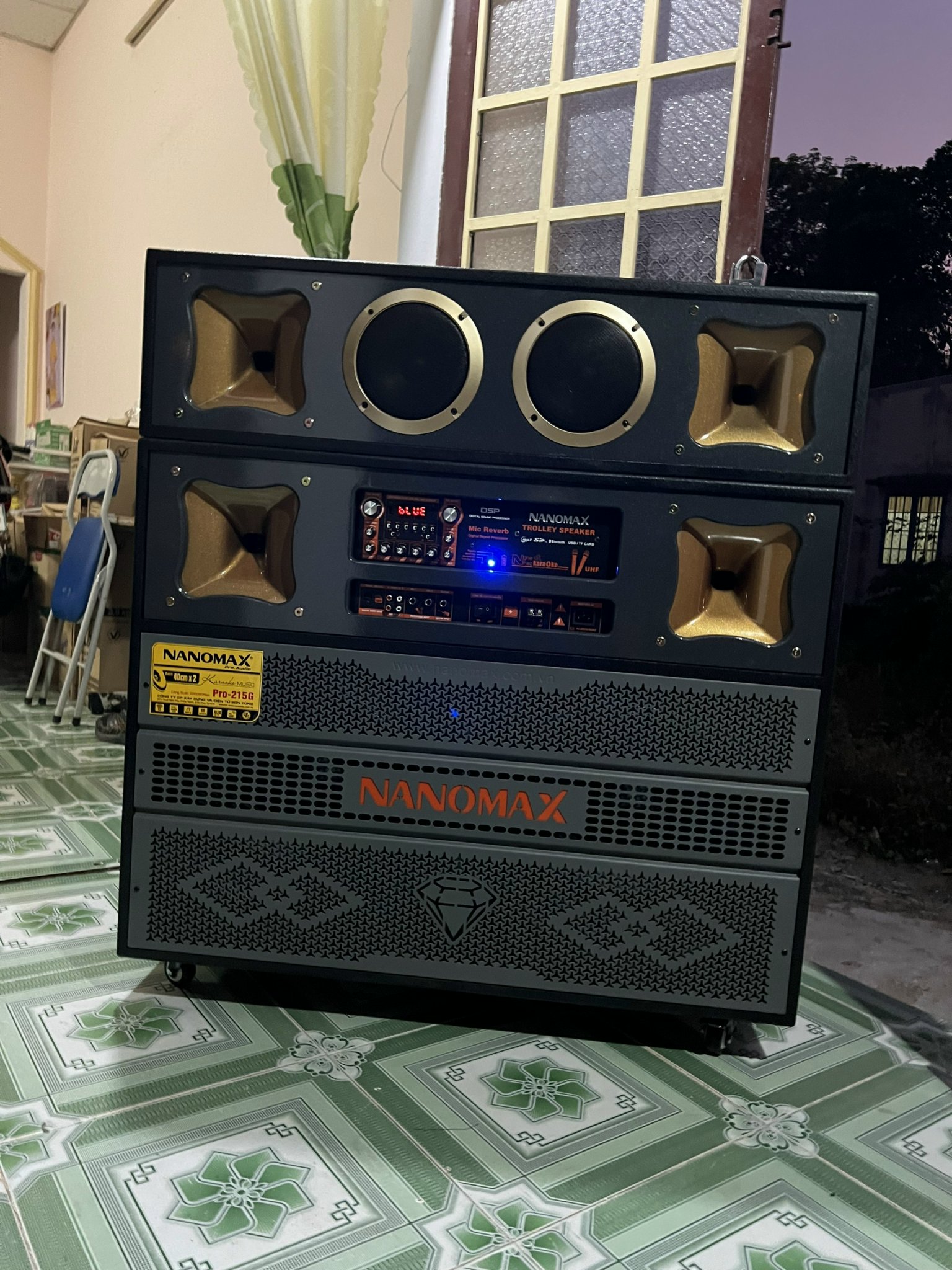 Loa Di Động Hát Karaoke Nanomax Pro-215G